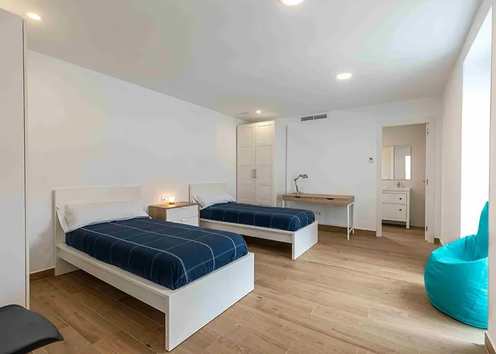 فندق Residencia Demar *